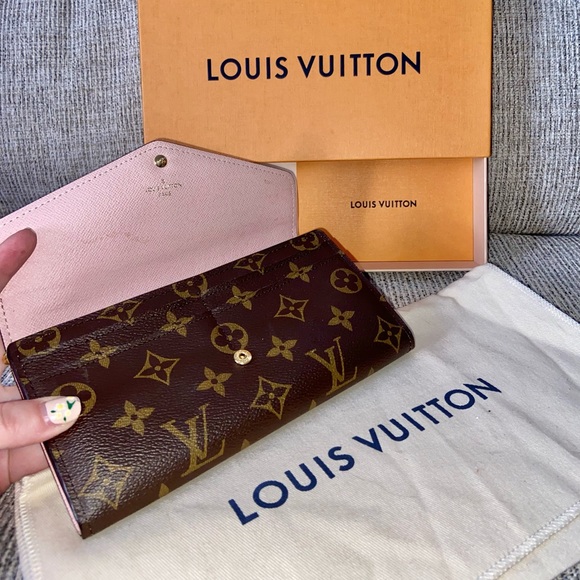 Louis Vuitton wallet. Brand new, never worn. - Picture 3 of 5